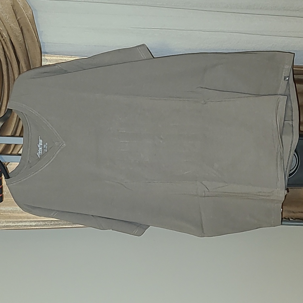 2XLT Legend Wash V Neck T Shirt